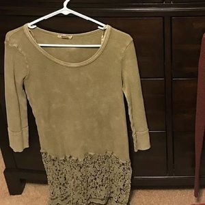 Long Green Shirt SZ XS